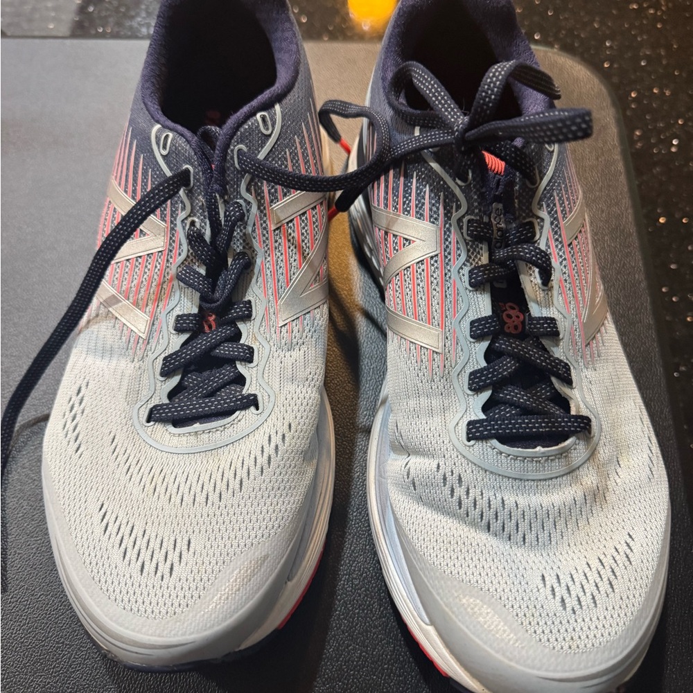 New Balance 880 V8 Navy/Gray/Coral Athletic Sneakers - Exc Cond - 9.5 D